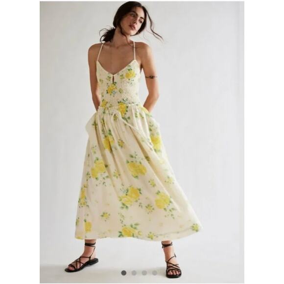 Free People Seaside Rose Set Large NEW - Picture 1 of 5